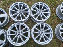 Laden Sie das Bild in den Galerie-Viewer, 4x Alufelge 17 Zoll 7.5" 5x112 30ET Silber Audi Super Rim Wheel FEL5967387696gu