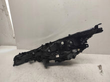 Laden Sie das Bild in den Galerie-Viewer, Frontscheinwerfer Toyota Corolla 81110-02S60 Full LED Rechts Headlight