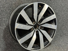 Load image into Gallery viewer, 1x Alufelge 18 Zoll 7N0601025P VW Sharan Rim Wheel FEL3995218593no