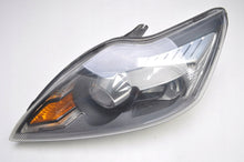 Laden Sie das Bild in den Galerie-Viewer, Frontscheinwerfer Ford Focus 8M51-13D155-CD Xenon Links Scheinwerfer Headlight SCH2873751602xs
