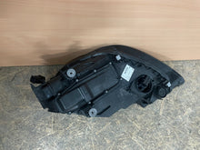 Load image into Gallery viewer, Frontscheinwerfer Porsche Cayenne 9Y0941034T Rechts Scheinwerfer Headlight SCH5813633464eg