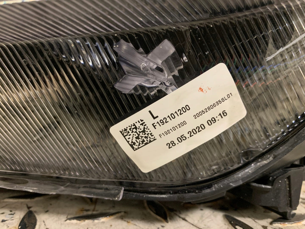 Frontscheinwerfer Kia Sportage 92101-F1500 Links Scheinwerfer Headlight SCH5482671592kj