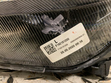 Laden Sie das Bild in den Galerie-Viewer, Frontscheinwerfer Kia Sportage 92101-F1500 Links Scheinwerfer Headlight SCH5482671592kj