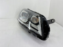 Laden Sie das Bild in den Galerie-Viewer, Frontscheinwerfer VW Passat B7 90010143 Rechts Scheinwerfer Headlight SCH7750729494dq