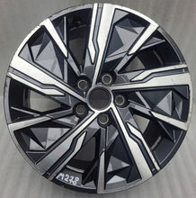 Load image into Gallery viewer, 1x Alufelge 17 Zoll 7.0" 5x114.3 43 5ET Matt Graphit 52910-N7160 Hyundai Tucson FEL8100145918xc