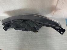 Laden Sie das Bild in den Galerie-Viewer, Frontscheinwerfer Ford Focus NX7B-13E014-CD LED Rechts Scheinwerfer Headlight SCH9811473585fw