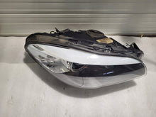 Laden Sie das Bild in den Galerie-Viewer, Frontscheinwerfer BMW 5 F10 7203252 Xenon Rechts Scheinwerfer Headlight SCH7973688426sq