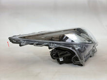 Laden Sie das Bild in den Galerie-Viewer, Frontscheinwerfer Toyota Corolla 81110-02T31-00 Rechts Scheinwerfer Headlight SCH6081180063ao