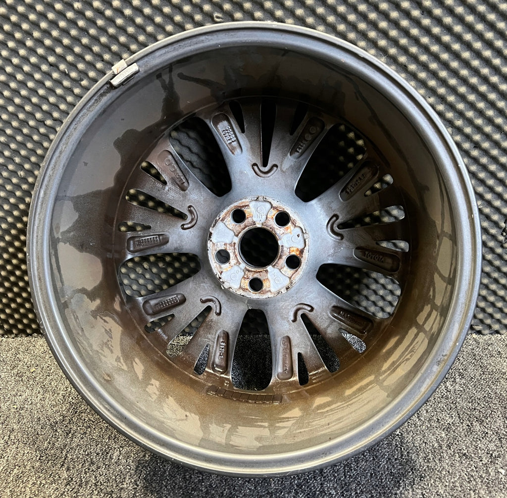 1x Alufelge 17 Zoll 6.5" 5x114.3 50ET Toyota Yaris Rim Wheel FEL2830836556su