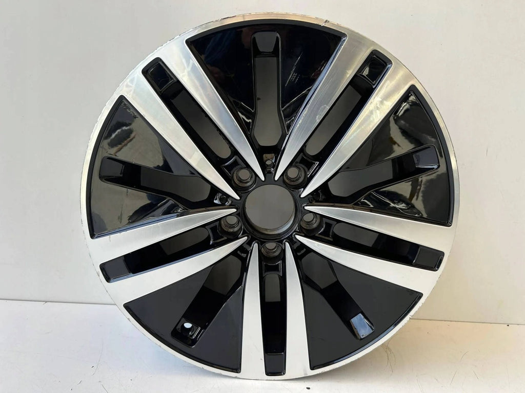 1x Alufelge 17 Zoll A1774010200 Mercedes-Benz W177 Rim Wheel FEL2305410090im
