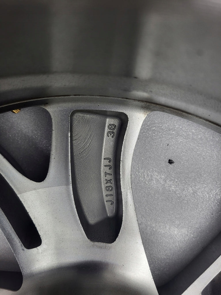 1x Alufelge 18 Zoll 7.0" 5x114.3 38ET Mitsubishi Outlander Rim Wheel