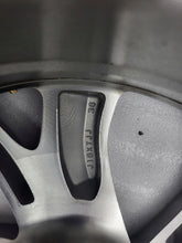 Laden Sie das Bild in den Galerie-Viewer, 1x Alufelge 18 Zoll 7.0&quot; 5x114.3 38ET Mitsubishi Outlander Rim Wheel