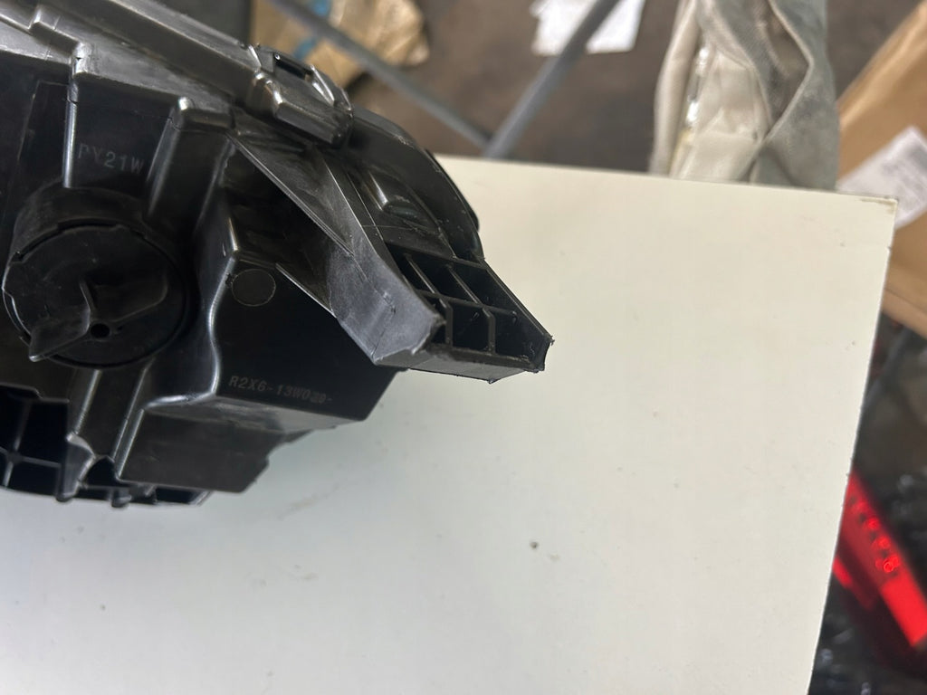 Frontscheinwerfer Ford Transit Courier 13W029 Rechts Scheinwerfer Headlight SCH1851846771zh