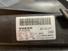 Load image into Gallery viewer, Frontscheinwerfer Volvo Xc70 31353532 Xenon Links Scheinwerfer Headlight