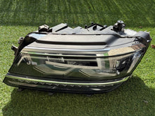 Laden Sie das Bild in den Galerie-Viewer, Frontscheinwerfer VW Tiguan Allspace 5NN941081C Links Scheinwerfer Headlight