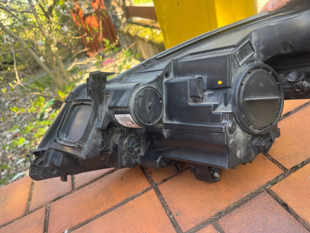Frontscheinwerfer Opel Zafira C 13399859RH Rechts Scheinwerfer Headlight