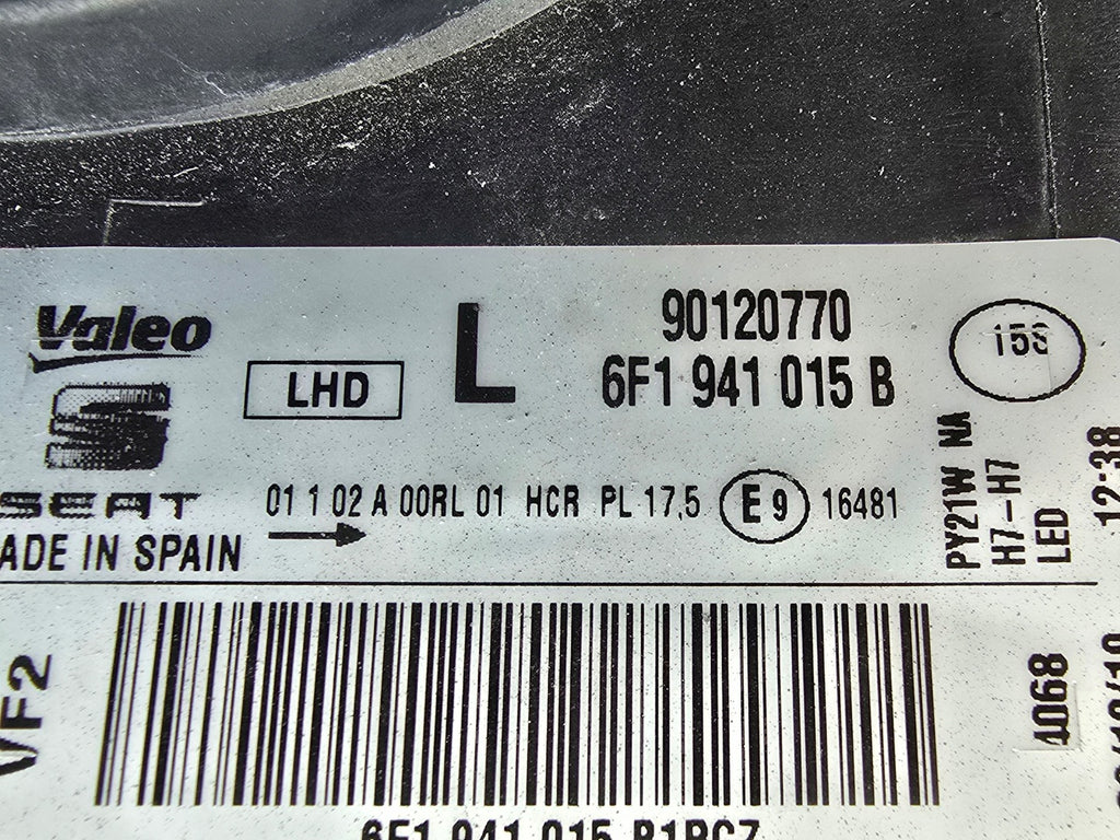 Frontscheinwerfer Seat Arona 6F1941015B LED Links Scheinwerfer Headlight