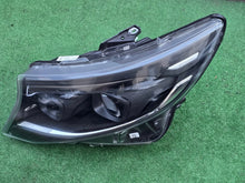 Laden Sie das Bild in den Galerie-Viewer, Frontscheinwerfer Mercedes-Benz W447 A4479068101 Links Scheinwerfer Headlight SCH8231464666ph