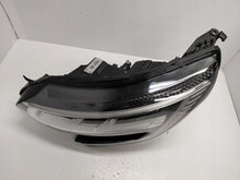 Laden Sie das Bild in den Galerie-Viewer, Frontscheinwerfer Renault Megane IV 260608417R Full LED Links Headlight SCH4007609427mo
