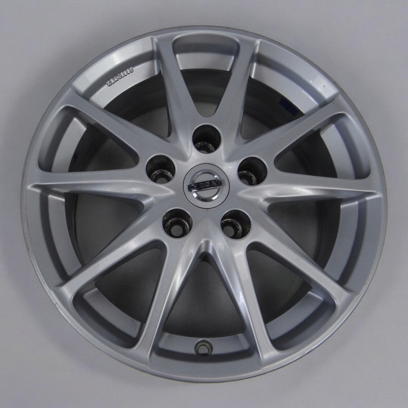 1x Alufelge 16 Zoll 6.5" 5x114.3 40ET Glanz Silber KE4093Z110 Nissan Pulsar