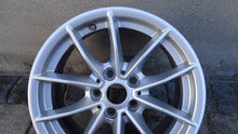 Load image into Gallery viewer, 1x Alufelge 16 Zoll 6.5" 5x112 22ET Glanz Silber 6876921 BMW 3 G21 Rim Wheel FEL1166882274zj