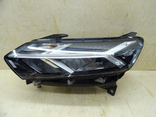 Laden Sie das Bild in den Galerie-Viewer, Frontscheinwerfer Dacia Sandero III Jogger 260606033R LED Links Headlight