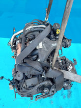 Laden Sie das Bild in den Galerie-Viewer, Motor Ford Mondeo I QXWA 2.0 184TKm Diesel Engine Komplett MOT1072452937ko