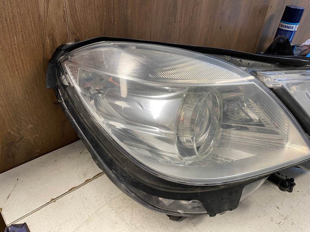 Frontscheinwerfer Mercedes-Benz W212 A2128200239 Xenon Rechts Headlight