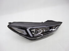 Load image into Gallery viewer, Frontscheinwerfer Hyundai Tucson 92102-D7600 Halogen Rechts Headlight