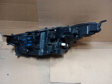 Laden Sie das Bild in den Galerie-Viewer, Frontscheinwerfer Toyota IV Yaris Full LED Rechts Scheinwerfer Headlight SCH3078172438kz
