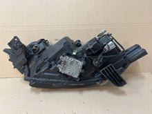 Laden Sie das Bild in den Galerie-Viewer, Frontscheinwerfer Mitsubishi Outlander III ECM921-22E20 Full LED FALSE Headlight SCH2783155660gg