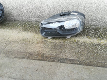 Laden Sie das Bild in den Galerie-Viewer, Frontscheinwerfer Citroën Berlingo 9816825180 Links Scheinwerfer Headlight