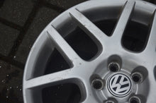 Laden Sie das Bild in den Galerie-Viewer, 4x Alufelge 16 Zoll 6.5" 5x112 42ET Skoda Rapid Kamiq T-Cross Rim Wheel FEL3257844560zd