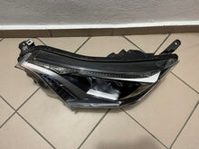 Laden Sie das Bild in den Galerie-Viewer, Frontscheinwerfer Toyota Rav 4 I Xenon Links Scheinwerfer Headlight SCH8333015451ms