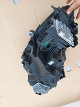 Laden Sie das Bild in den Galerie-Viewer, Frontscheinwerfer BMW 2 G42 8083636-07 1471001311670 LED Rechts Headlight SCH3781394451uw