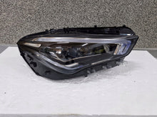 Laden Sie das Bild in den Galerie-Viewer, Frontscheinwerfer Mercedes-Benz Cla A1189063200 Rechts Scheinwerfer Headlight SCH4590395238tc