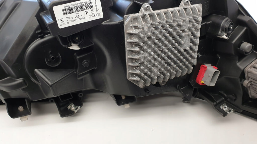 Frontscheinwerfer Iveco Daily IV 05802711799 Full LED Rechts oder Links SCH2620413805ls