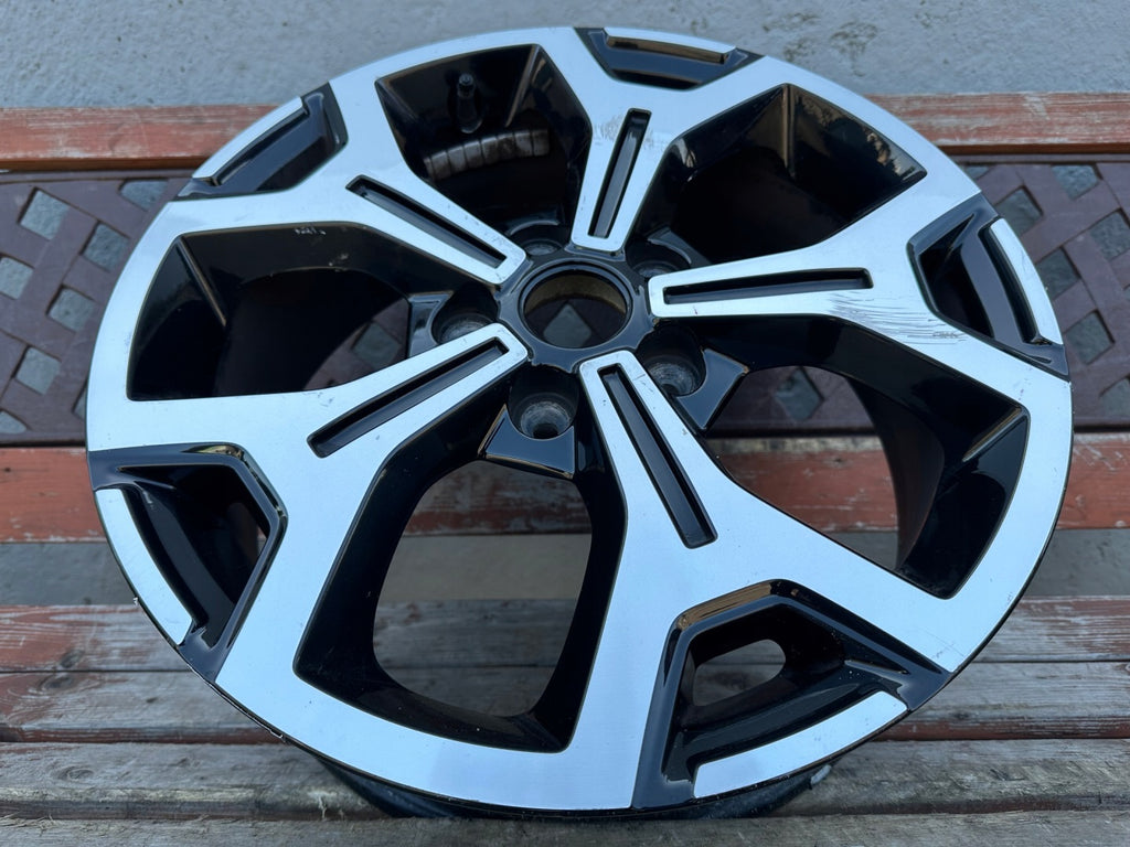 1x Alufelge 17 Zoll 6.5" 5x114.3 50ET 403006285R Dacia Duster Rim Wheel FEL6849509869hu