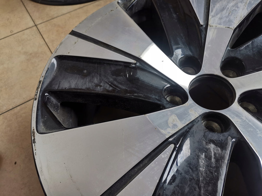 1x Alufelge 18 Zoll 7.5" 5x108 50 5ET Glanz Schwarz 31680403 Volvo Xc40