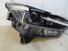 Laden Sie das Bild in den Galerie-Viewer, Frontscheinwerfer Mazda Cx 3 D10E-51030 LED Rechts Scheinwerfer Headlight SCH6870090840vn