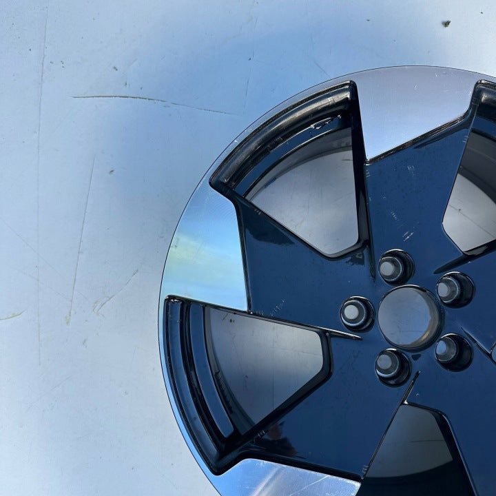 1x Alufelge 18 Zoll 8x108 80000286 Volvo I Rim Wheel FEL4098743520xf
