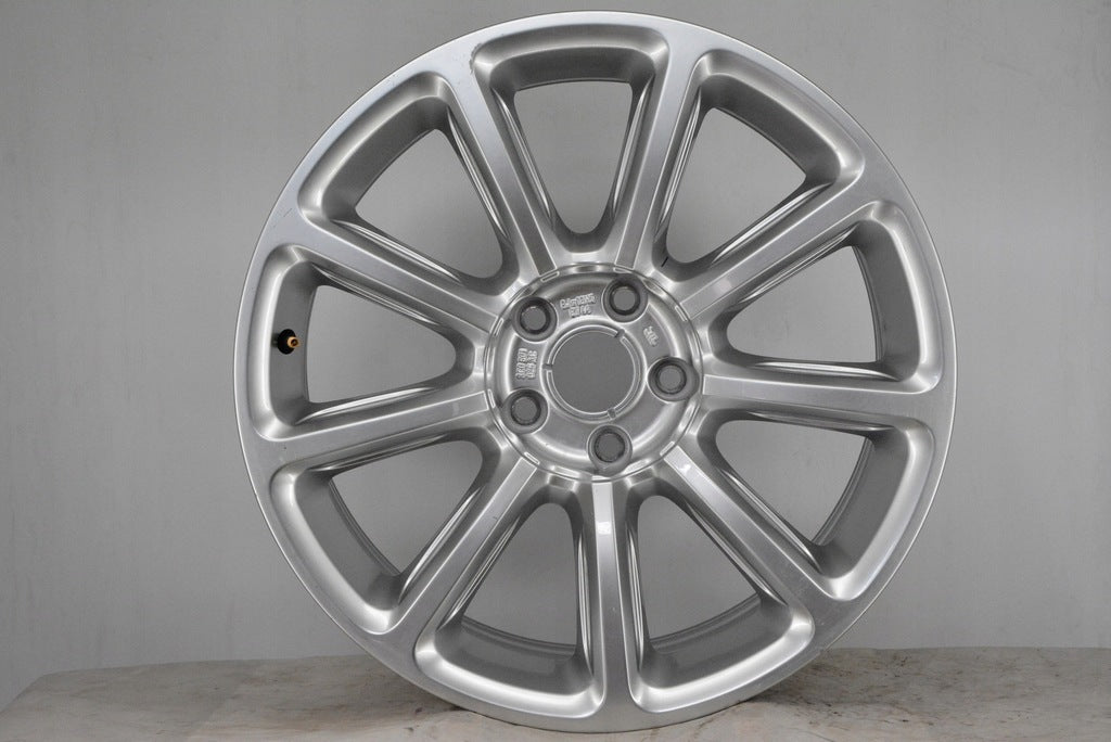 1x Alufelge 18 Zoll 8.0" 5x112 44ET Glanz Silber 3C0601025AC Vw Rim Wheel FEL3222862993es