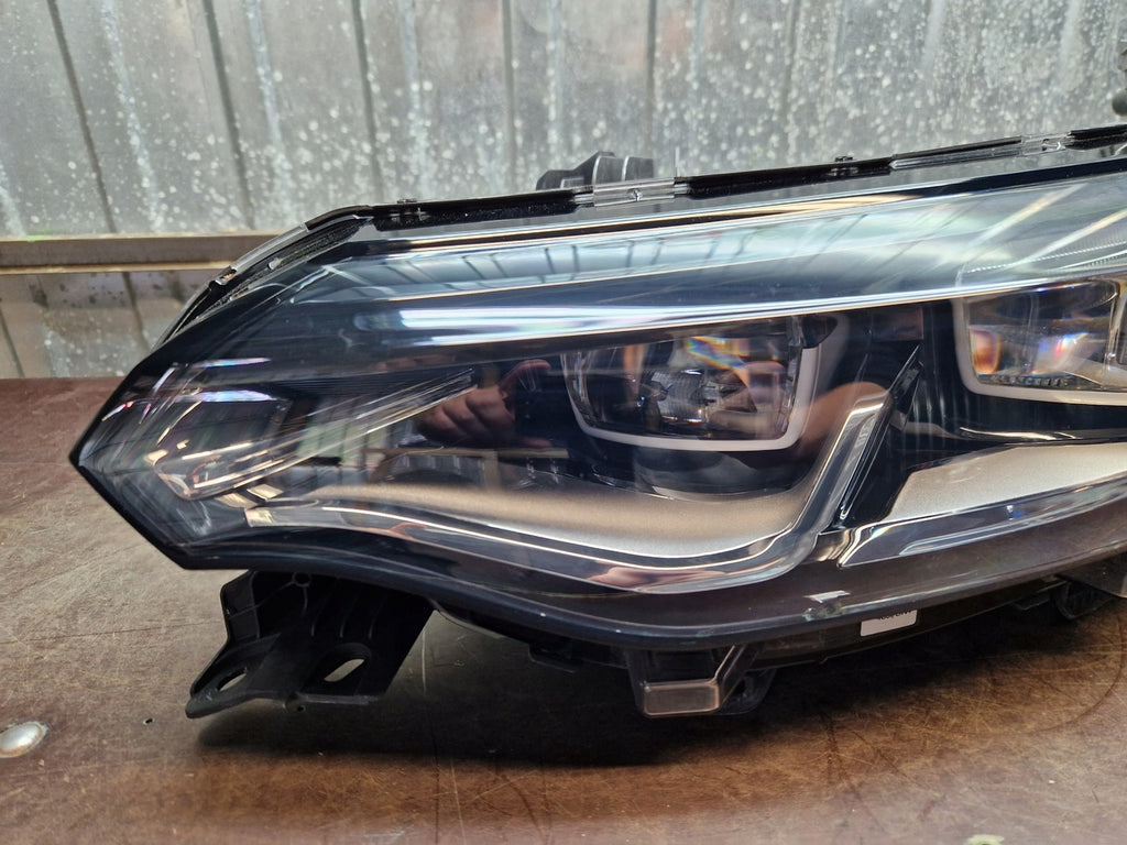 Frontscheinwerfer Renault Talisman 260606722R Full LED Links Headlight