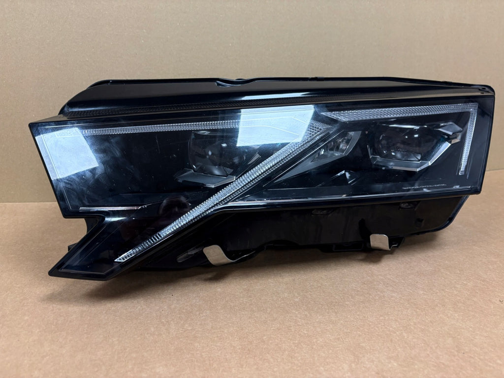 Frontscheinwerfer Skoda Octavia IV 5E4941035 Full LED Links Headlight SCH3207983511fp