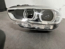 Laden Sie das Bild in den Galerie-Viewer, Frontscheinwerfer BMW 1 F21 F20 873869101 Links Scheinwerfer Headlight SCH2897788552da