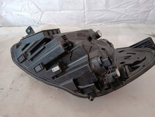 Laden Sie das Bild in den Galerie-Viewer, Frontscheinwerfer Ford Focus MX7B-13E014-EB Full LED Rechts Headlight SCH2399597290vl