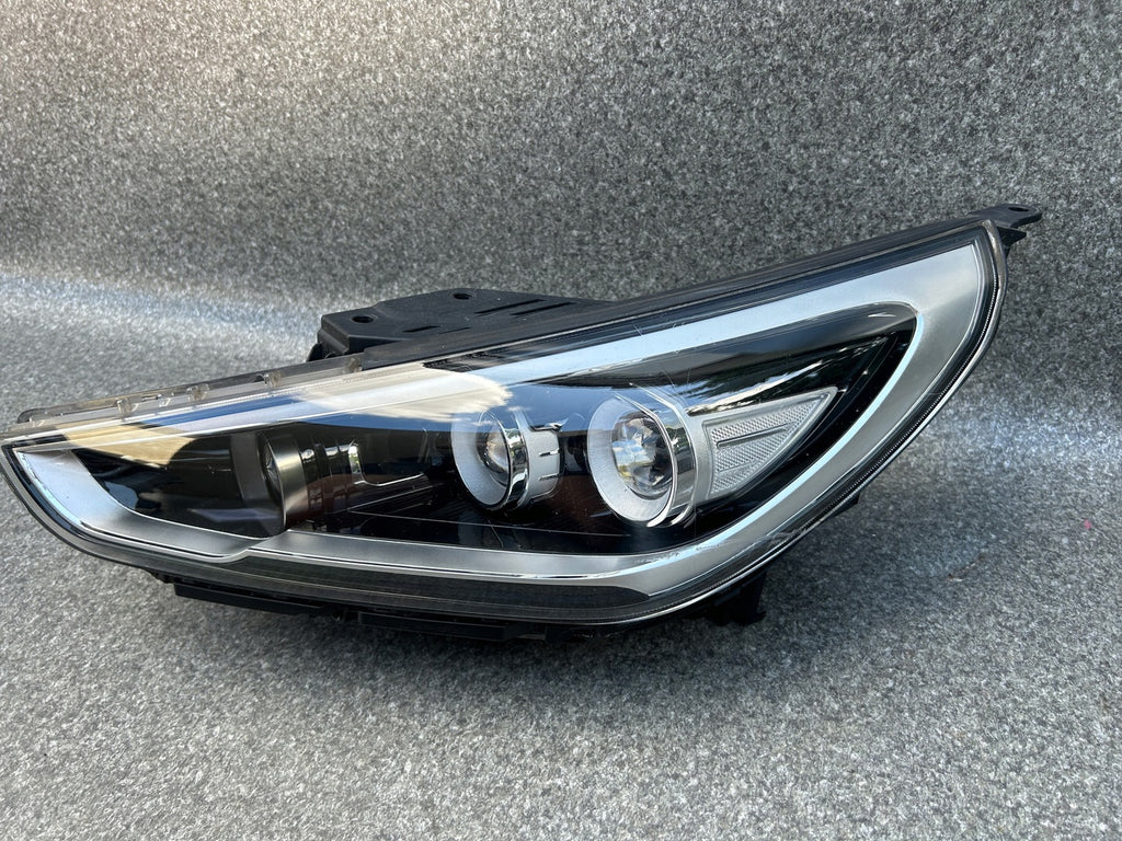Frontscheinwerfer Hyundai I30 III 92101-G4100 Links Scheinwerfer Headlight SCH9694797262ip