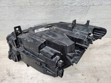 Load image into Gallery viewer, Frontscheinwerfer Mercedes-Benz Sprinter A9109065800 LED Rechts Headlight SCH2624415601xy