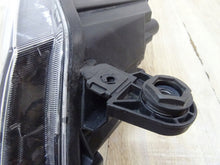 Laden Sie das Bild in den Galerie-Viewer, Frontscheinwerfer Seat Ateca 576941008F LED Rechts Scheinwerfer Headlight