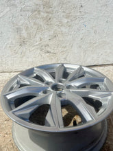 Load image into Gallery viewer, 1x Alufelge 17 Zoll 7.0&quot; 5x112 34ET Glanz Silber 80A601025 Audi Q5 Rim Wheel